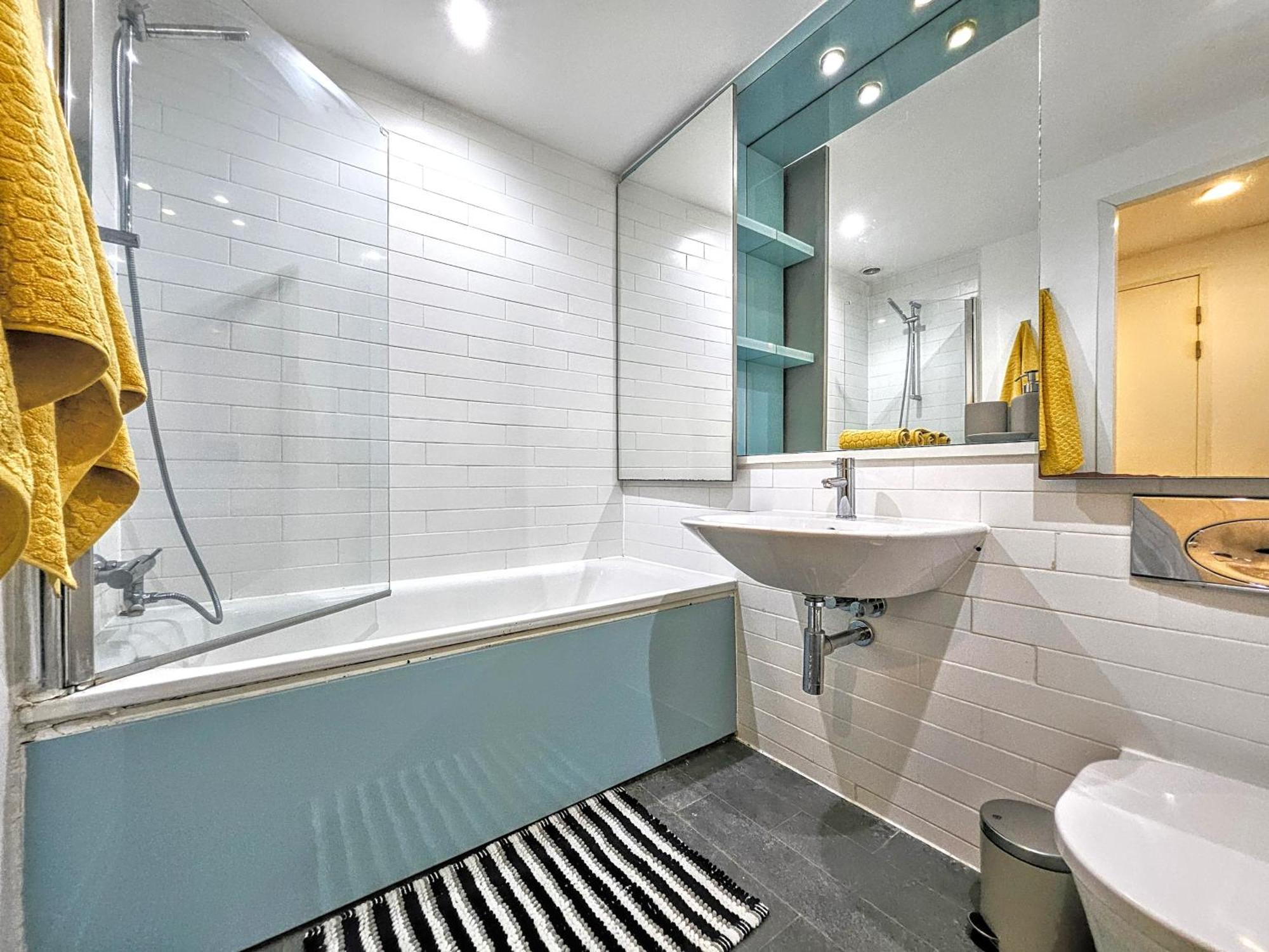 City Waterside, Old Street, Angel, Entire Private Apartment London Ngoại thất bức ảnh